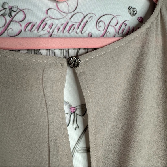 Cream dress bat wing open shoulder cold shoulder sparkly sequin tan flowy luxe - Picture 9 of 11